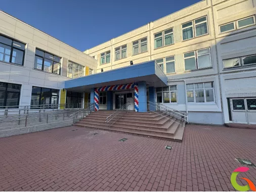 Оформление входной зоны в школе