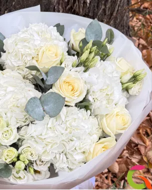 Букет "Белоснежная Гармония"