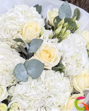 Букет "Белоснежная Гармония"