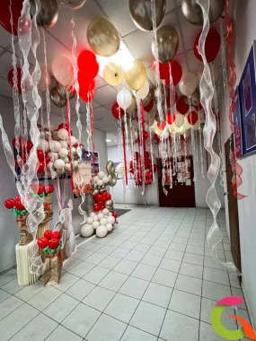 Сет на 8 марта "Красные банты"